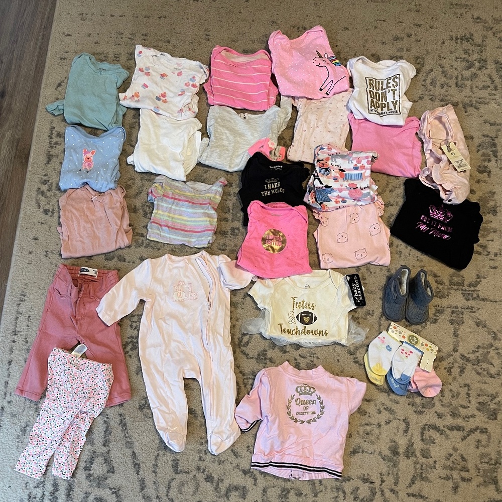 Bundle of 6-9 months girls